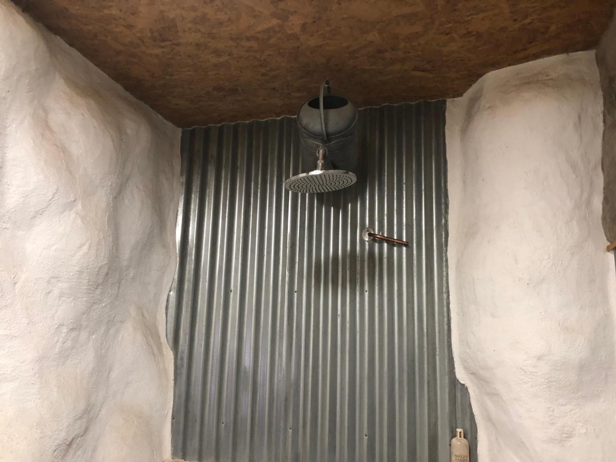 Rabbits 1Or 2 Bedroom Hobbit Style Hillset Earthen Dartmoor Eco Home South Brent Exteriör bild
